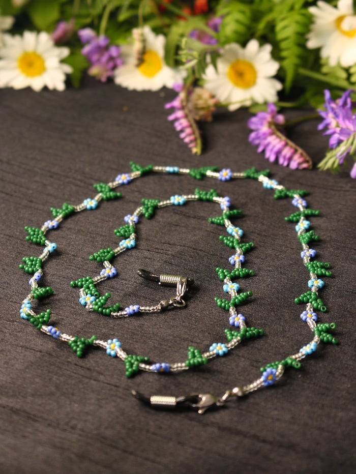 Bellevina Glasses Chain (Blue) image